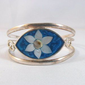 Vintage Alpaca Mexico Lucite Flower Cuff Bracelet